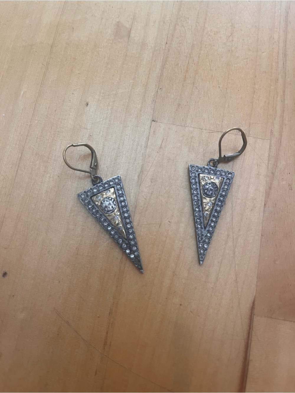 TAT2 Triangle Drop Earrings - Sparkling Geometric Style